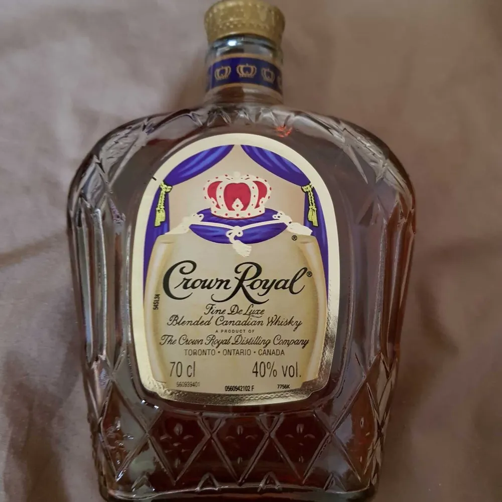 Blended Canadian Whisky 40%