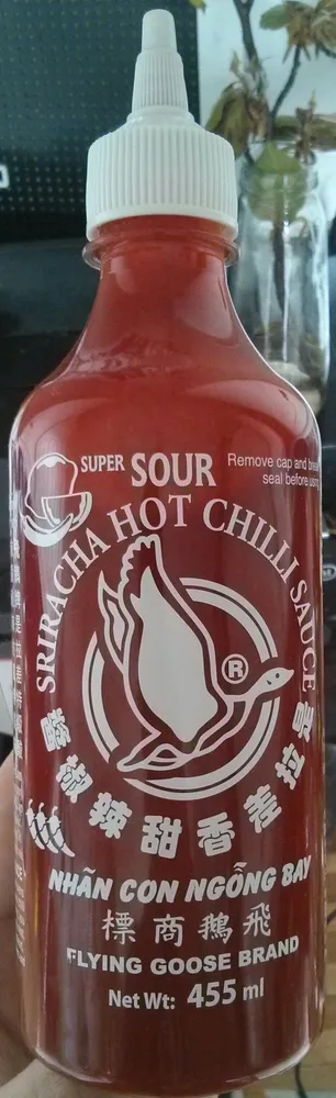 Super Sour Sriracha Hot Chilli Sauce