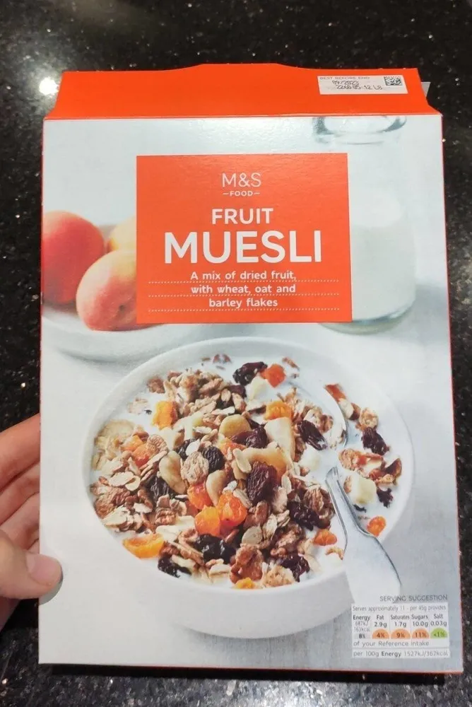 Fruit muesli
