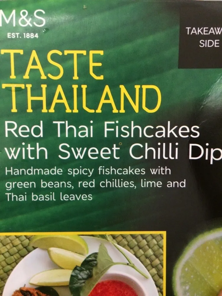 Red Thai fishcakes with sweet chili dip