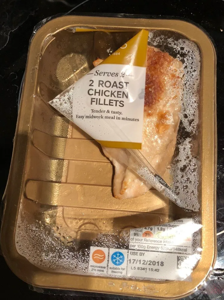 2 roast chicken fillets