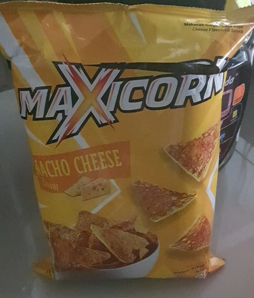maxicorn Nacho Cheese Corn Chips