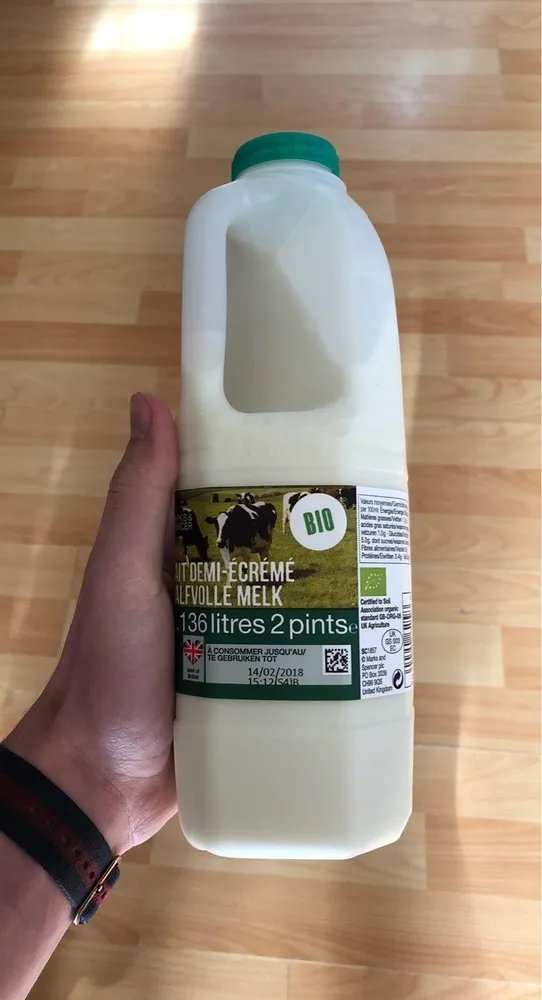 Lait demi écrémé
