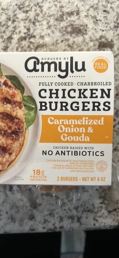 Chicken Burgers Caramelized Onion & Gouda