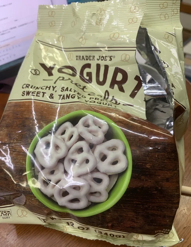Yogurt pretzels