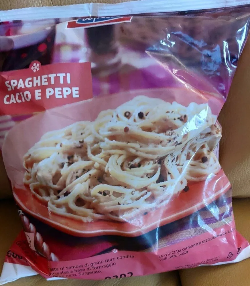 Spaghetti cacio e pepe
