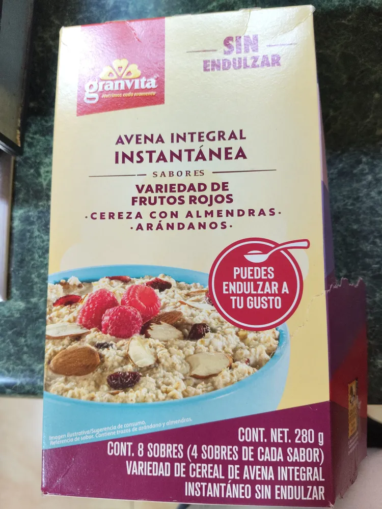 Avena integral instantánea sabores variedad de frutos rojos cereza con almendras arándanos