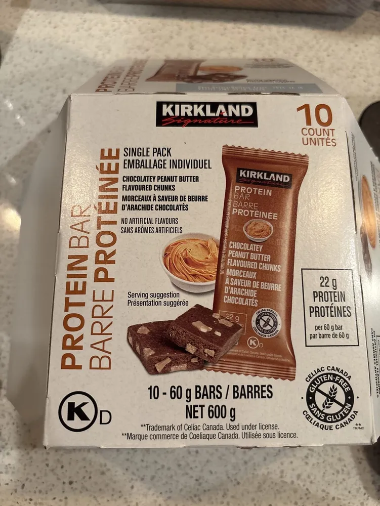 Chocolatey Peanut Butter Protein Bar