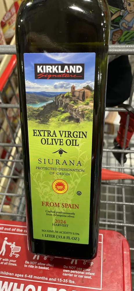 EXTRA VIRGIN OLIVE OIL SIURANA FROM SPAIN