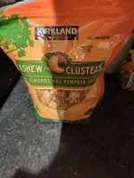 Cashew Clusters with almonds and pumpkin seeds