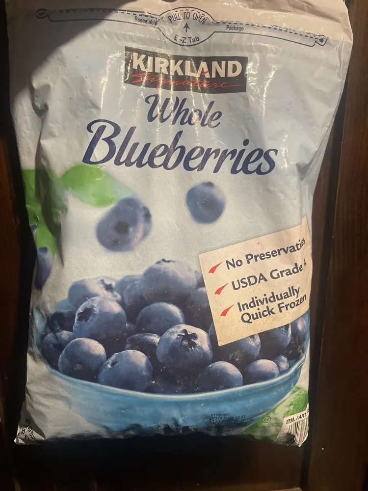 Whole blueberries