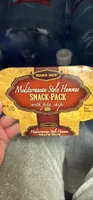 Mediterraneean Hummus with pita chips