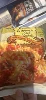 Ricotta & Spinach filled Ravioli with tomato basil sauce