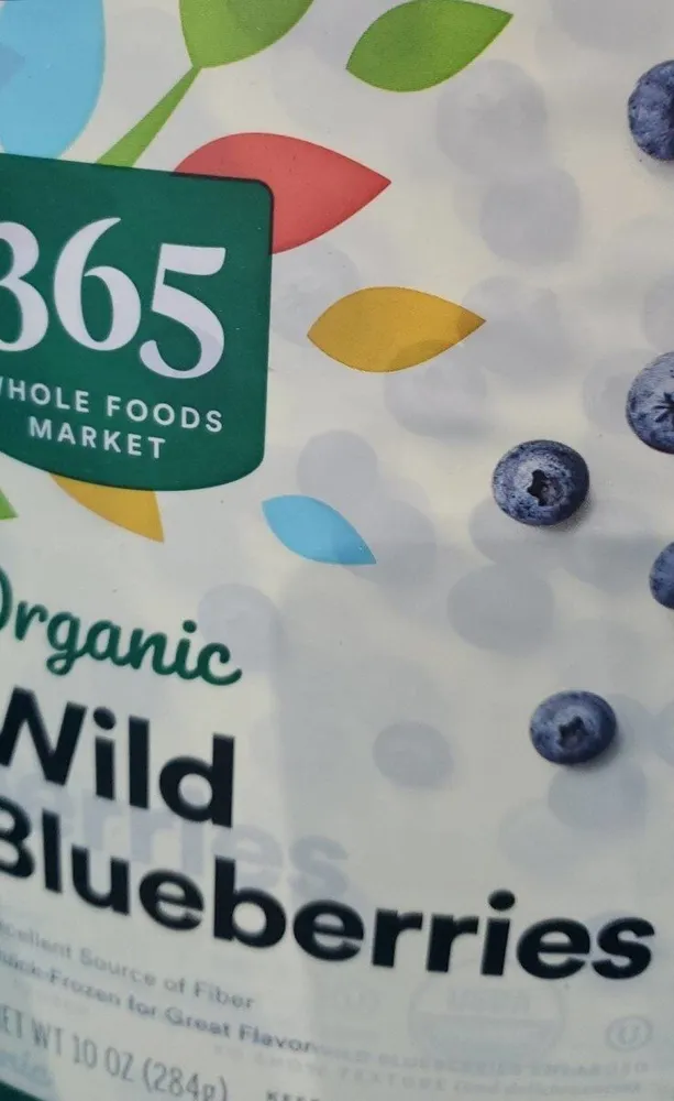 Wild organic blueberries