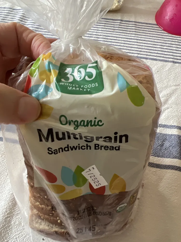 Organic multigrain sandwich bread