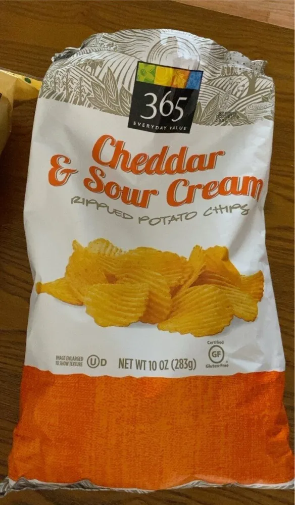 Cheddar & sour cream