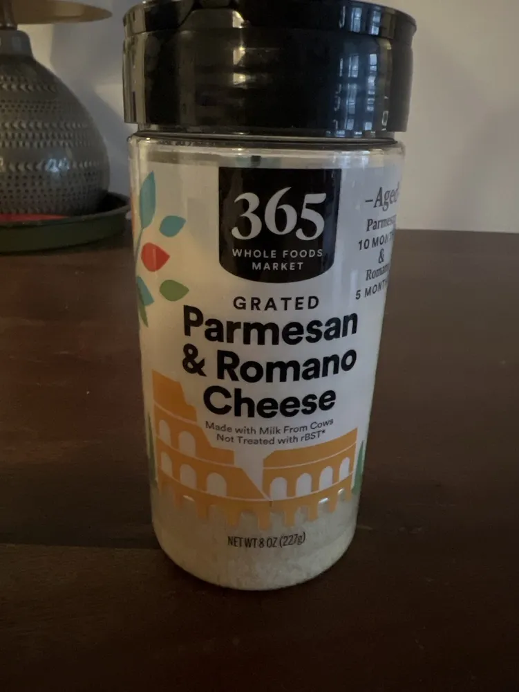 Grated Parmesan & Romano Cheese