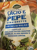 Cacio e Pepe Vinaigrette Premium Salad