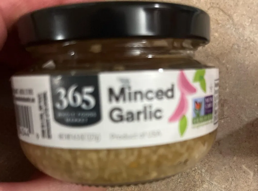 Minced garlic