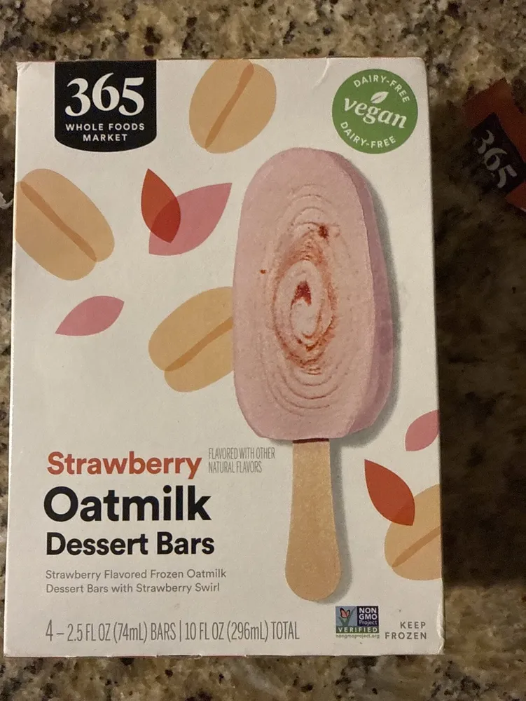 Strawberry Oatmilk Dessert Bar