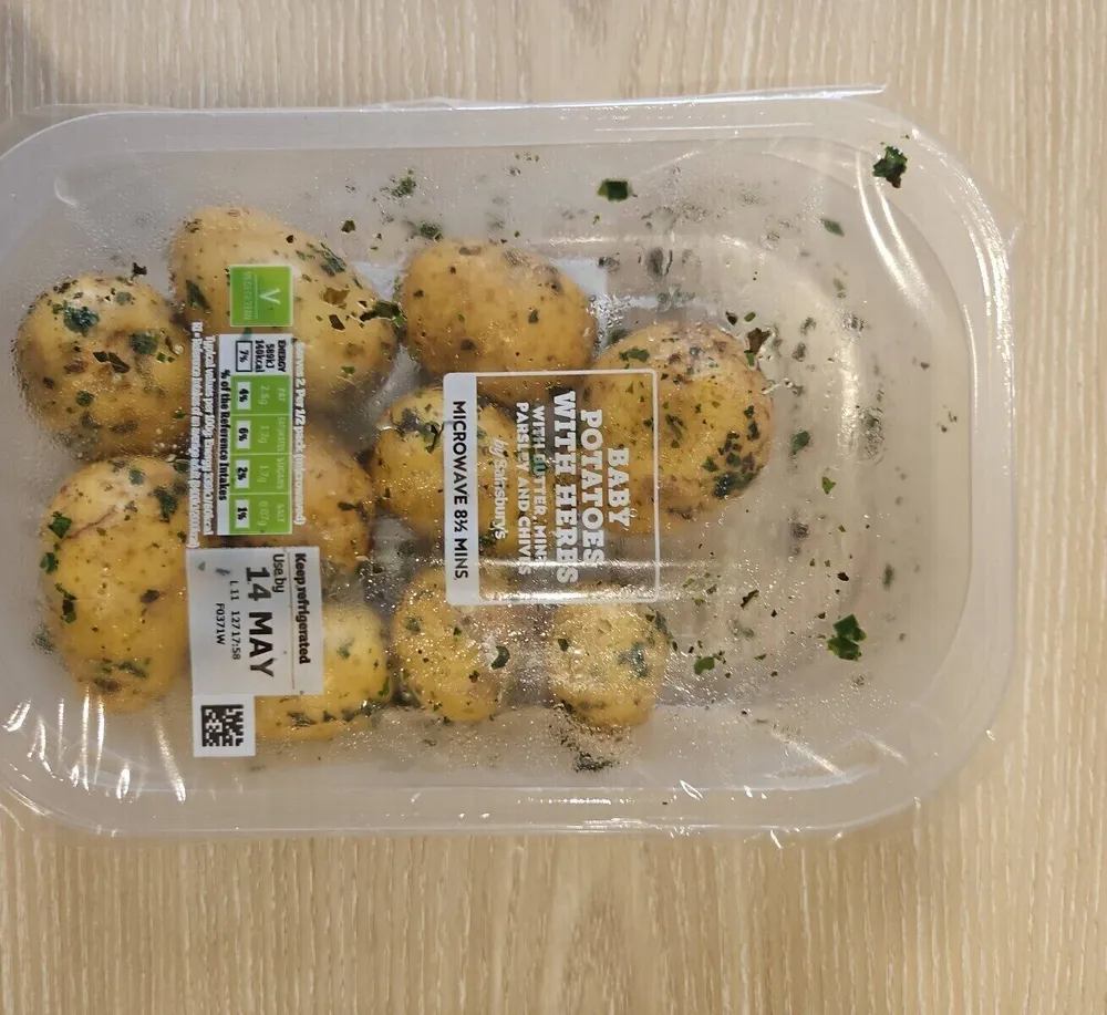 Baby Potatoes with Herbs with Butter, Mint, Parsley and Chives
