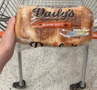 Dailys Medium White Bread