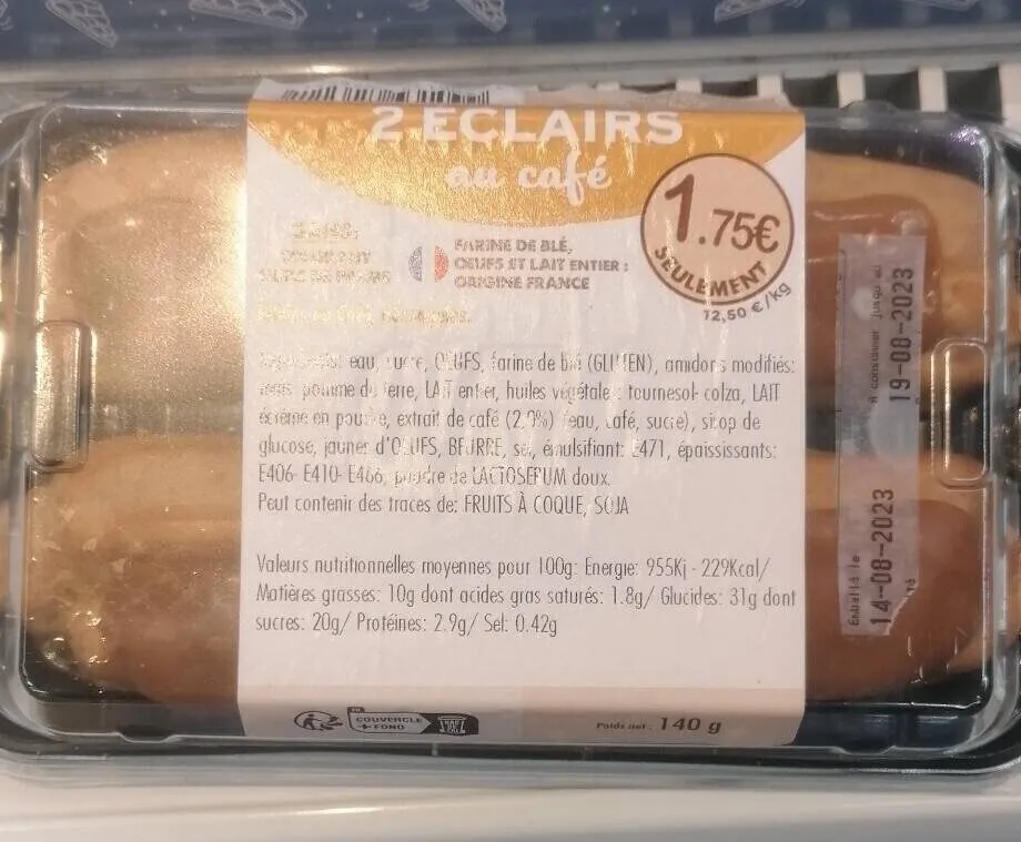 Éclair au café