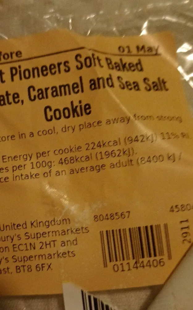 Plant Pioneers Soft Baked Chocolate Caramel  Sea Salt Cookie