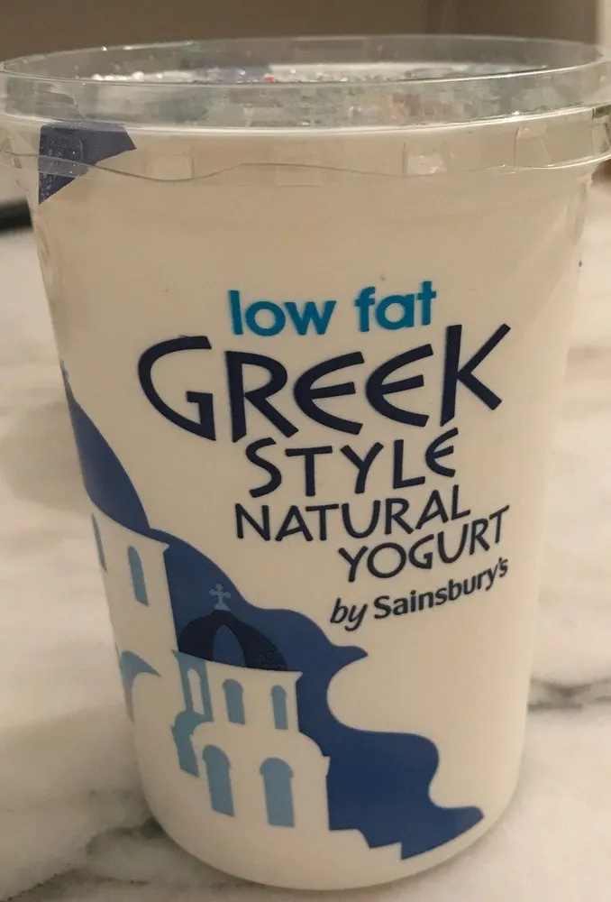 Natural low fat greek yoghurt organic