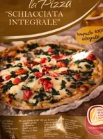 Pizza farine de blé complet garnie de houmous