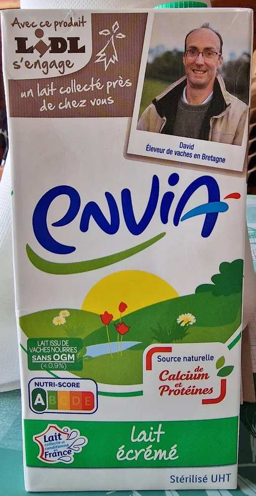 Lait écrémé stérilisé UHT