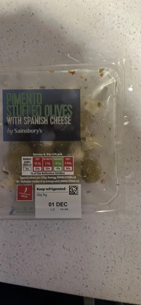 Pimento stuffed olives with Spanish cheese
