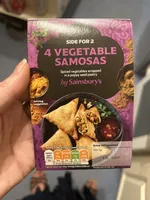 4 vegetable samosas