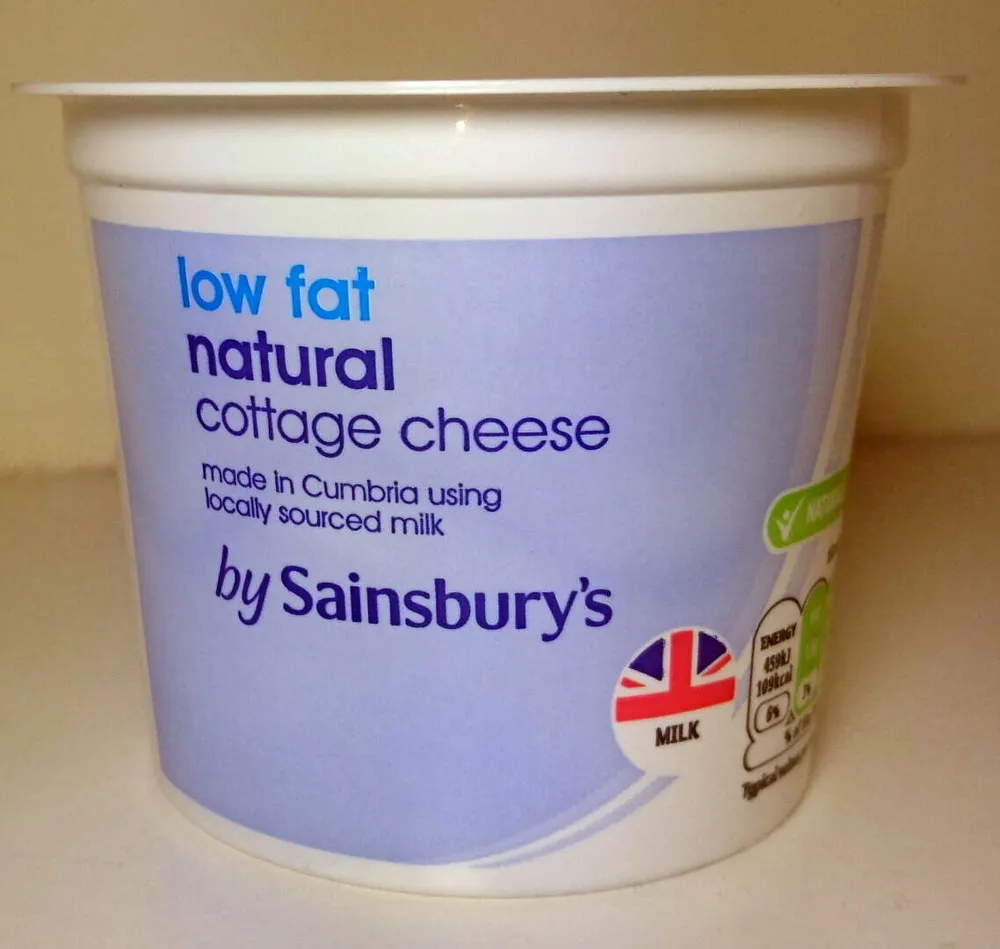 Low fat natural cottage cheese