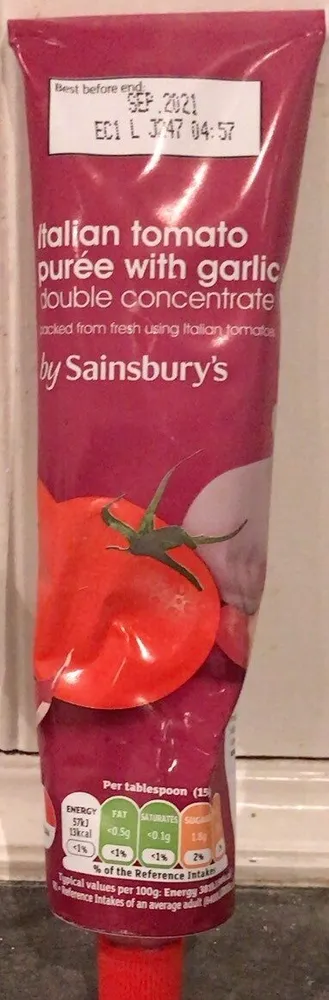 Italian tomato purée with garlic double concentrate