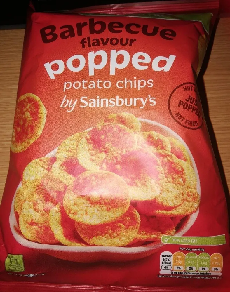 Barbecue flavour popped potato chips