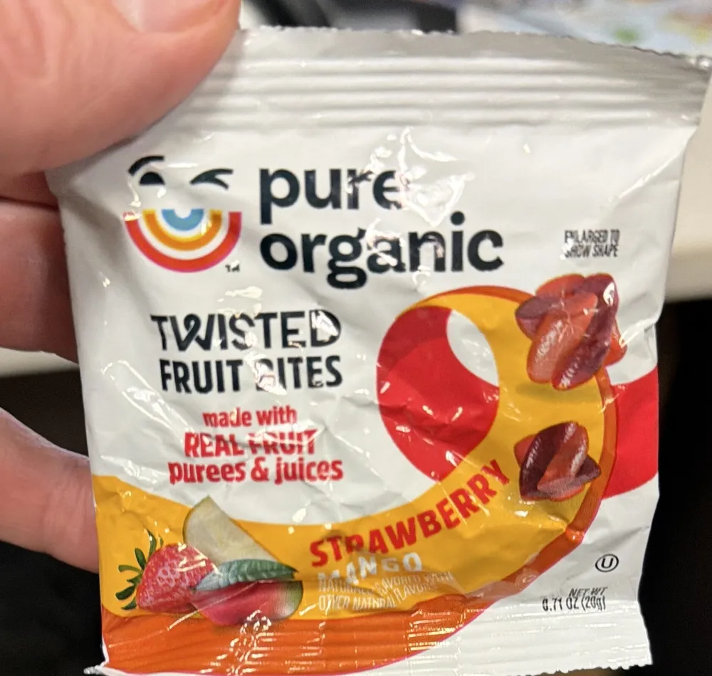 TWISTED FRUIT BITES BLUEBERRY RASPBERRY