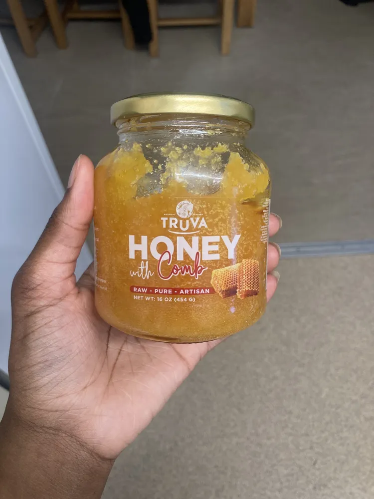 Honey with comb
