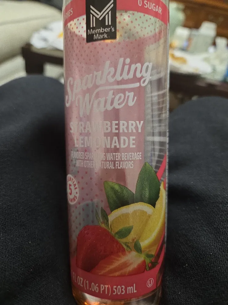 Sparkling Water Strawberry Lemonade