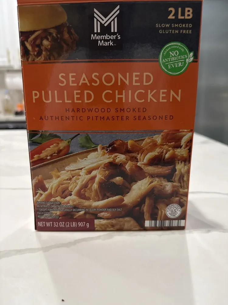 SEASONED PULLED CHICKEN