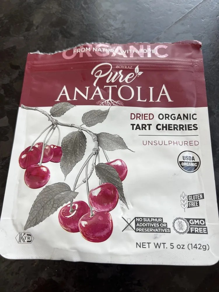 Dried organic tart cherries