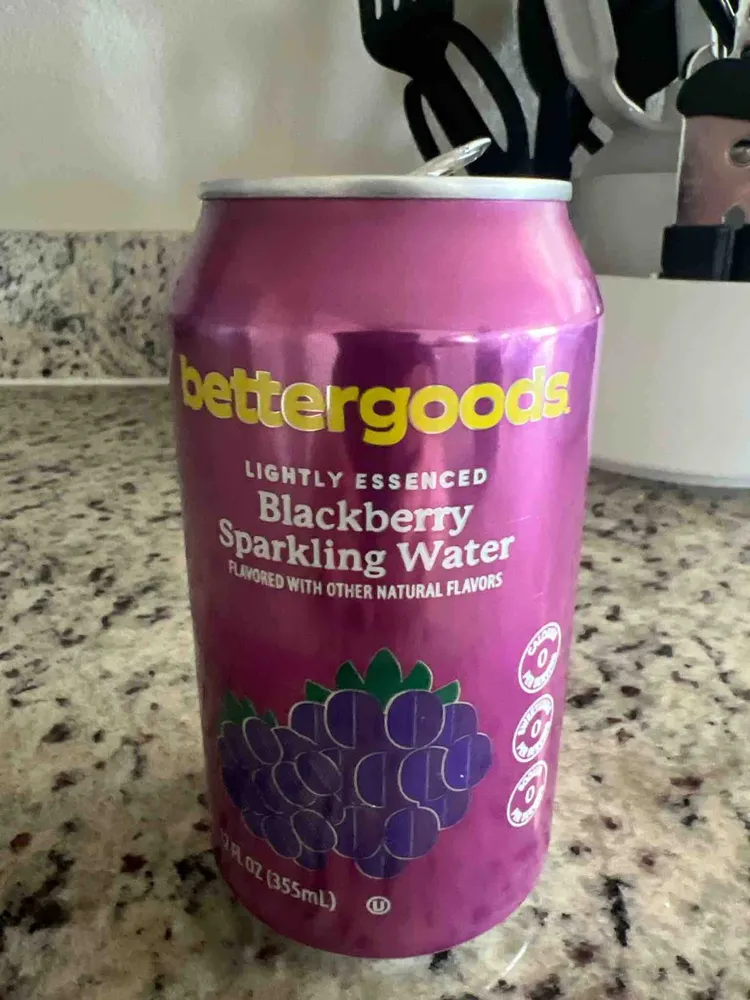 Blackberry Sparkling Water