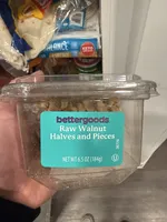 Raw Walnut Halves and Pieces