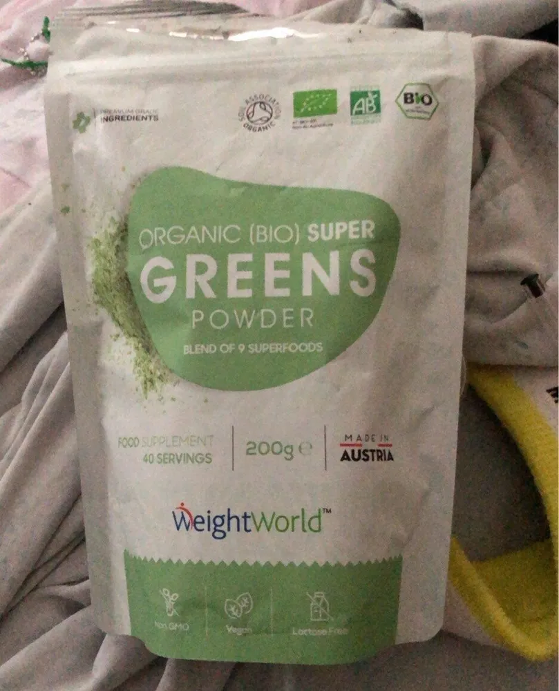 Organic super greens powder