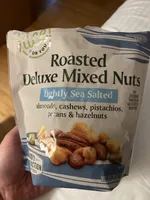 Roasted Deluxe Mixed Nuts