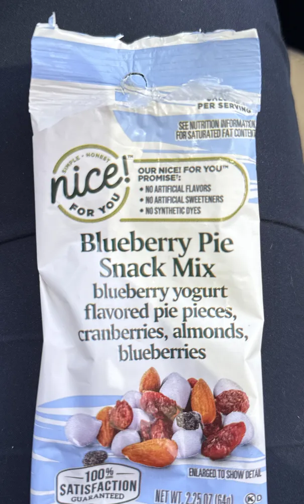 Blueberry pie snack mix