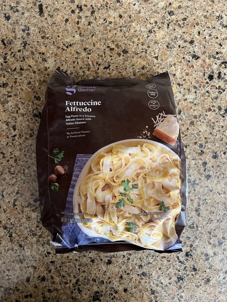 Fettuccine Alfredo