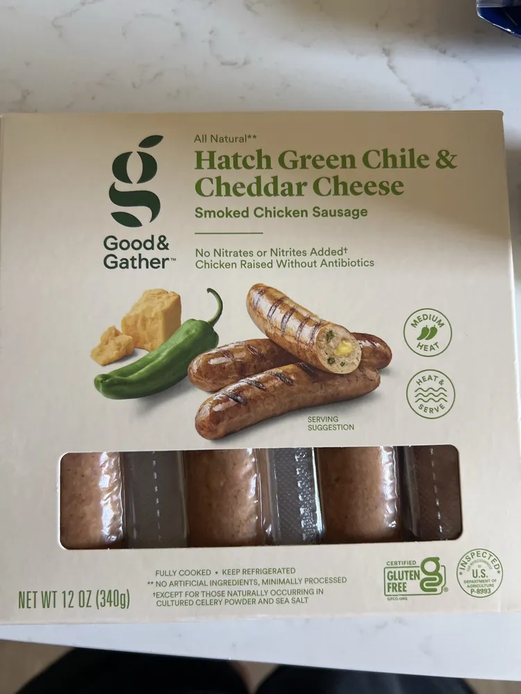 Hatch Green Chile & Cheddar Cheese Smoked Chicken Sausage