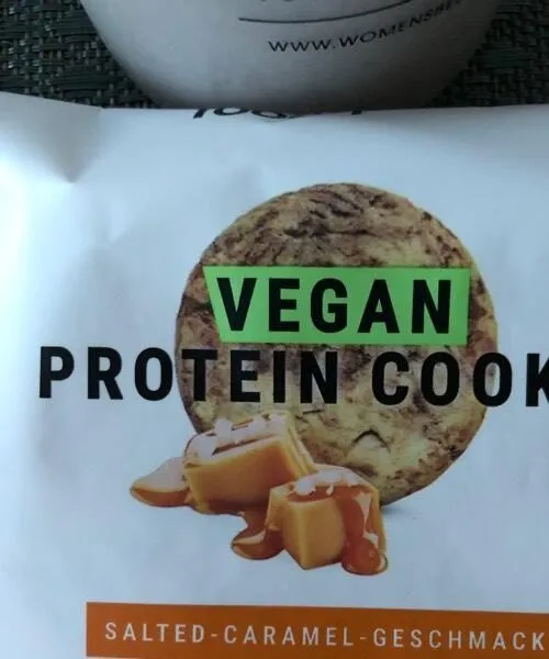 Vegan protein cookie