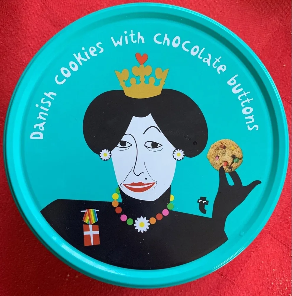 Danish Cookies with Chocolate buttons